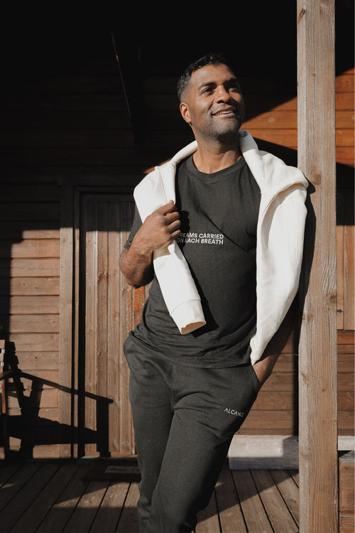 Alcance Black Joggers