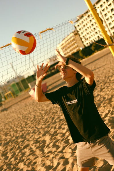 Alcance Black T-Shirt
